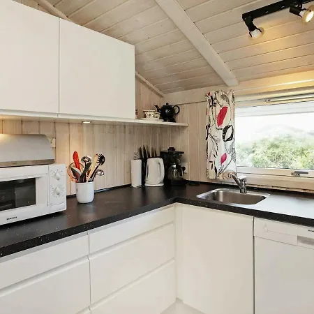 Three-bedroom Holiday In 7 * Løkken