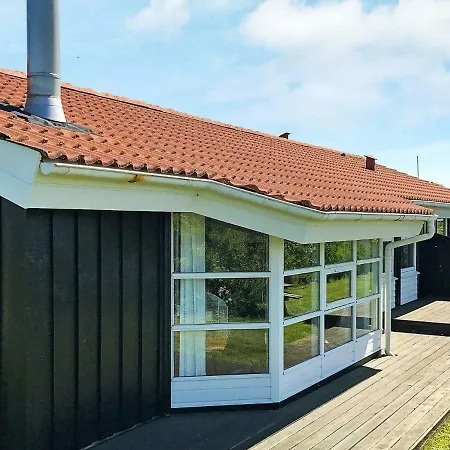 Casa vacanze Three-bedroom Holiday In 7 Løkken